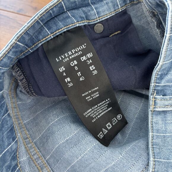 Liverpool Los Angeles Hannah Angled Frayed Crop Jeans Striped Size 4 - Picture 5 of 8